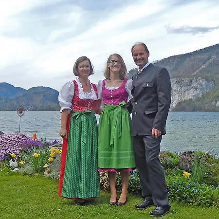 Haus Seehof ホームステイ *