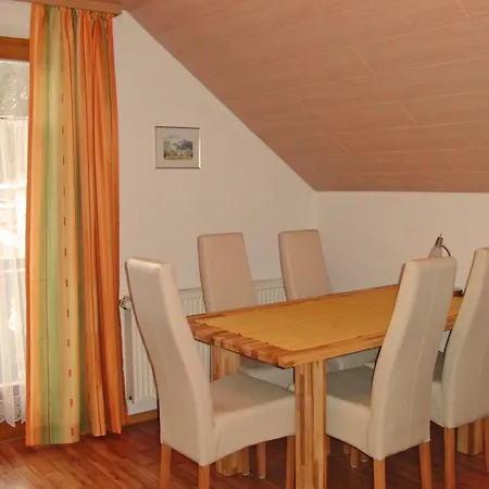 Haus Seehof Homestay Sankt Gilgen