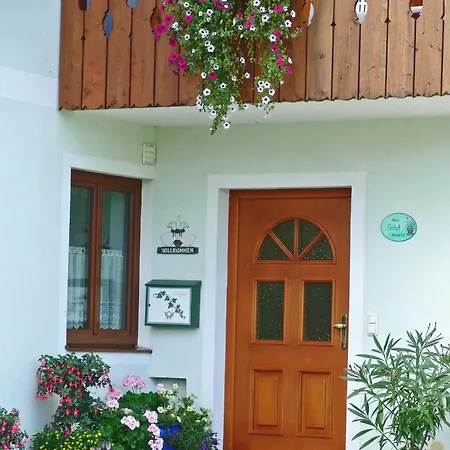 Homestay Haus Seehof Sankt Gilgen