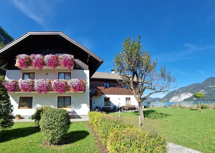 Rum i privatbostad Haus Seehof Sankt Gilgen